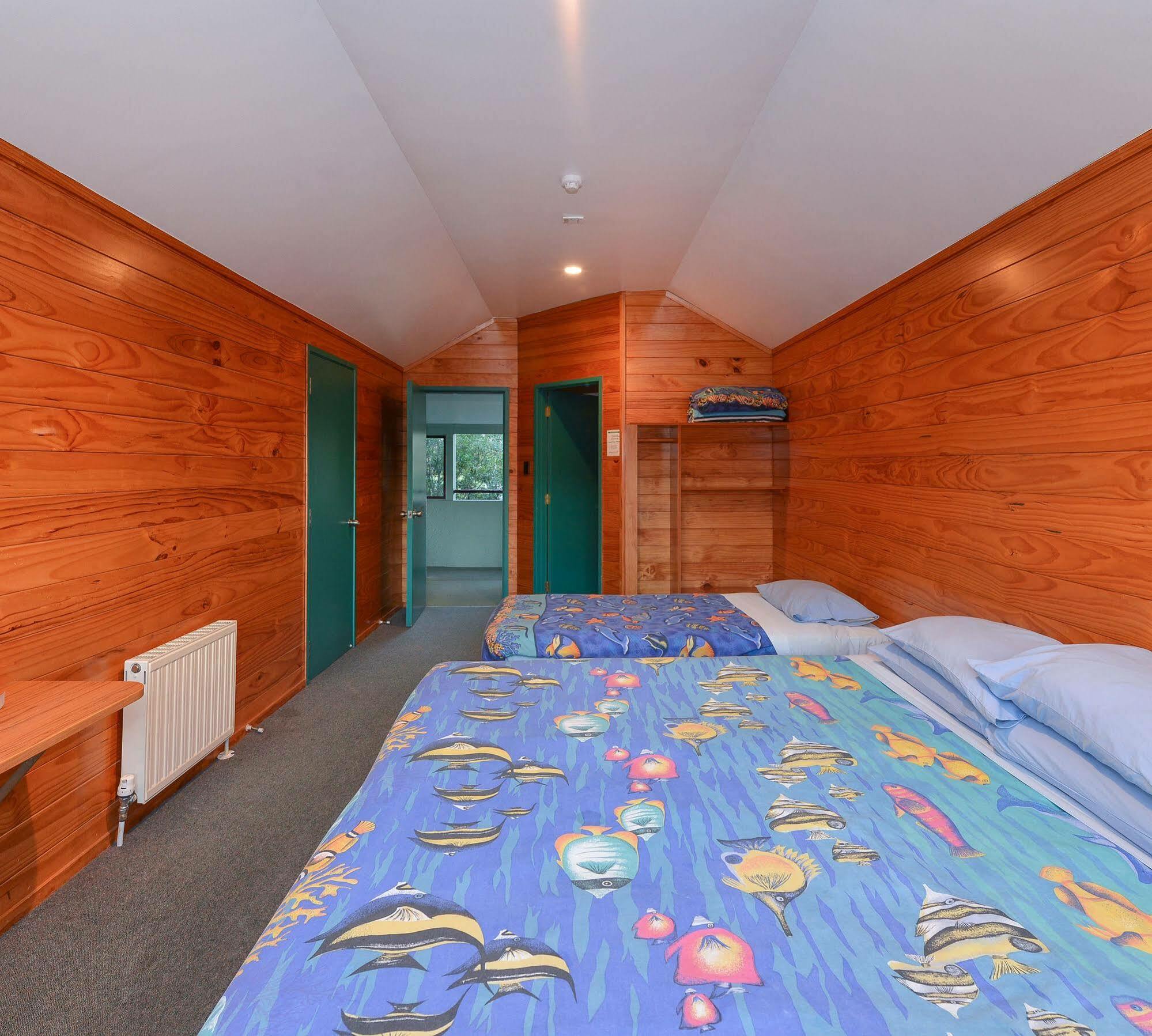Smoke Lake Hot Springs Lodge & Camp Rotorua Luaran gambar